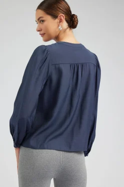 Buttoned Blouse