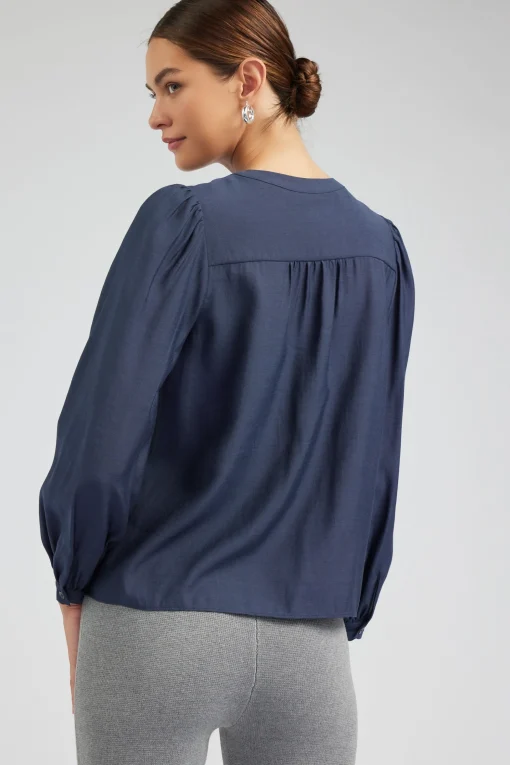 Buttoned Blouse