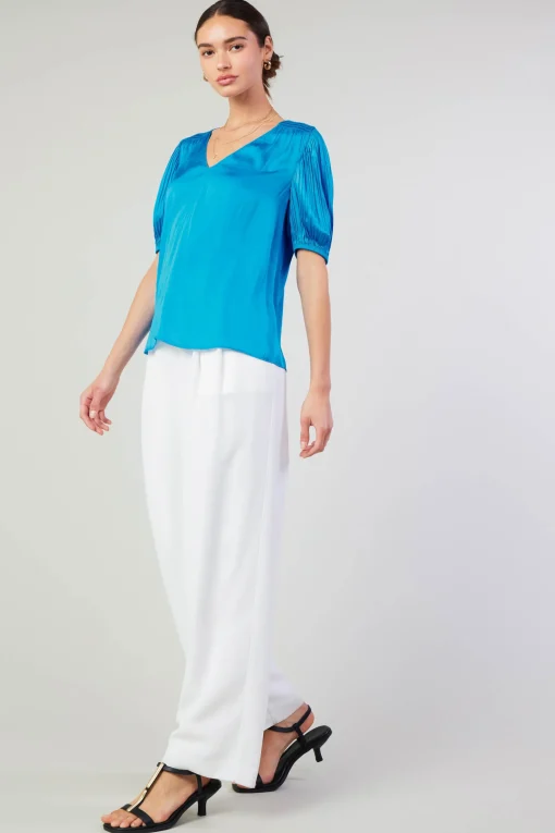 Cuffed Pleated Yoke top