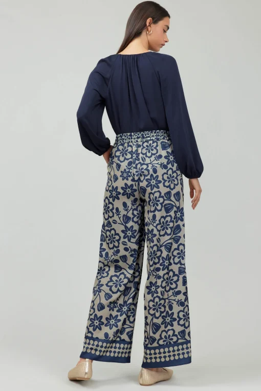 Floral Patterned Pull On Pants