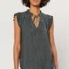 Margot Jacquard Pleated Sleeve Blouse
