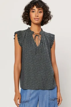 Margot Jacquard Pleated Sleeve Blouse