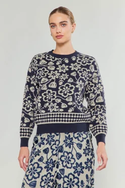 Pullover Floral Sweater