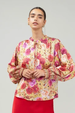 Rosette Patterned Blouse