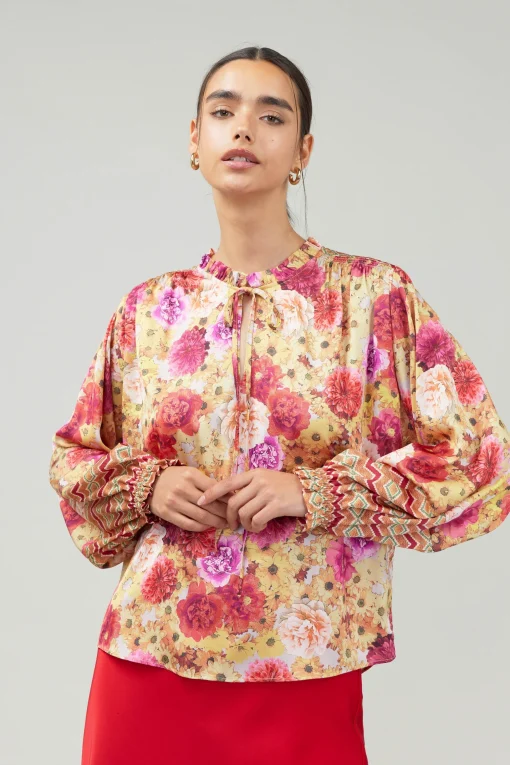 Rosette Patterned Blouse