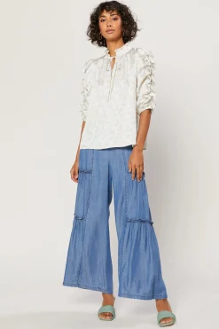 Ruffled Sleeve Jacquard Top