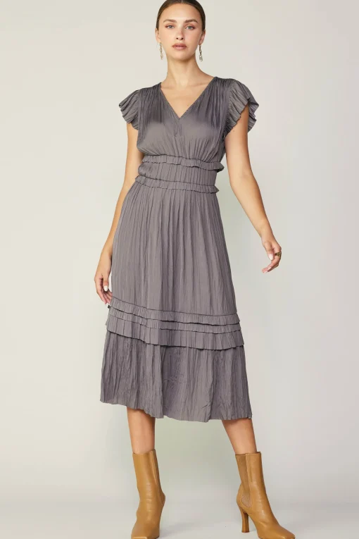 Sereia Pleated Midi Dress